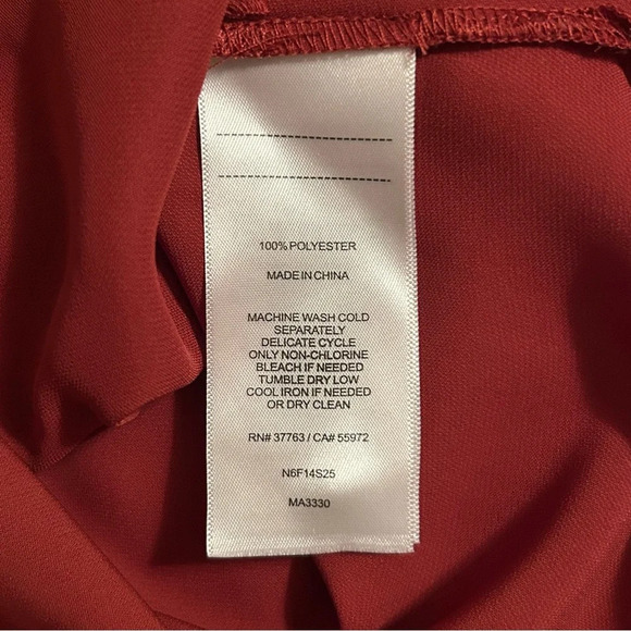 Laundry by Shelli Segal XS Maroon Sleeveless Ruffled Mock Neck Blouse Tank Top - Picture 5 of 9